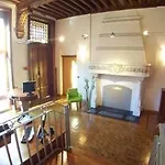 Privilodges Chateau Perrin