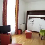 Ξενοδοχείο Privilodges Chateau Perrin