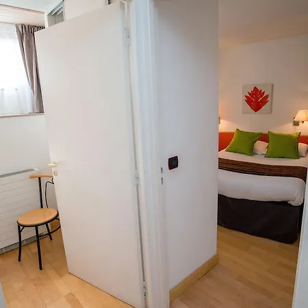 Privilodges Chateau Perrin