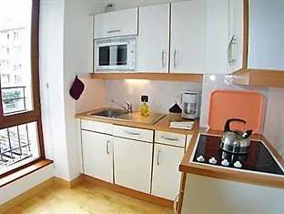 Privilodges Chateau Perrin Grenoble