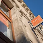 Privilodges Chateau Perrin 酒店 格勒诺布尔