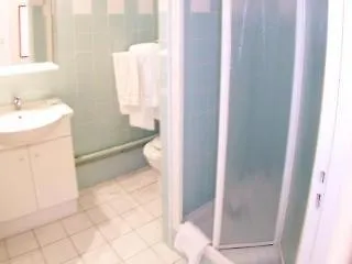 Privilodges Chateau Perrin 4* 그르노블